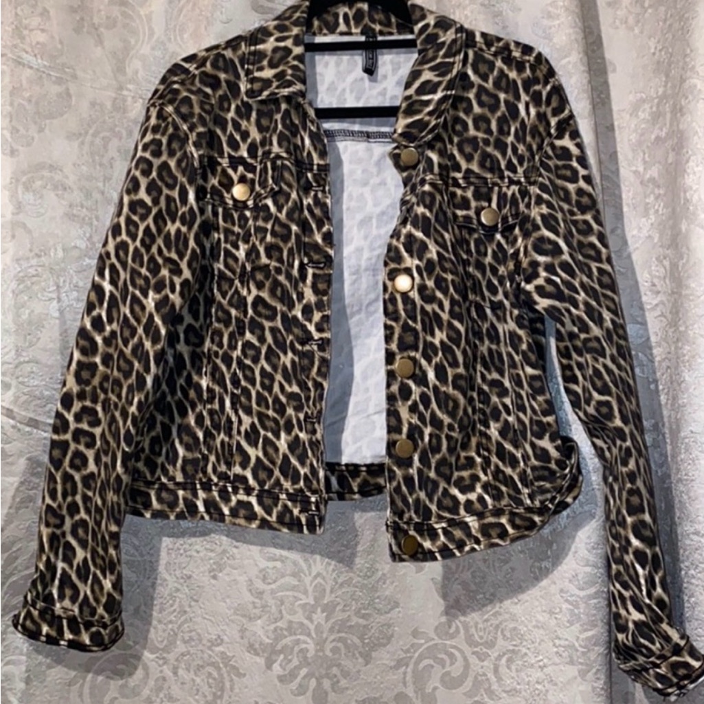 Forever 21 Leopard Print Jean Jacket